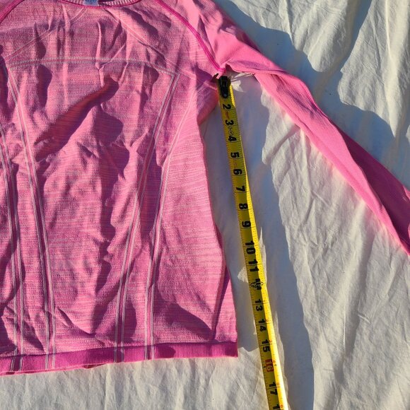 Ivivva Lululemon Swiftly Fly Tech Long Sleeve Shirt - Pink -Girls 14/Women Small - Picture 7 of 14